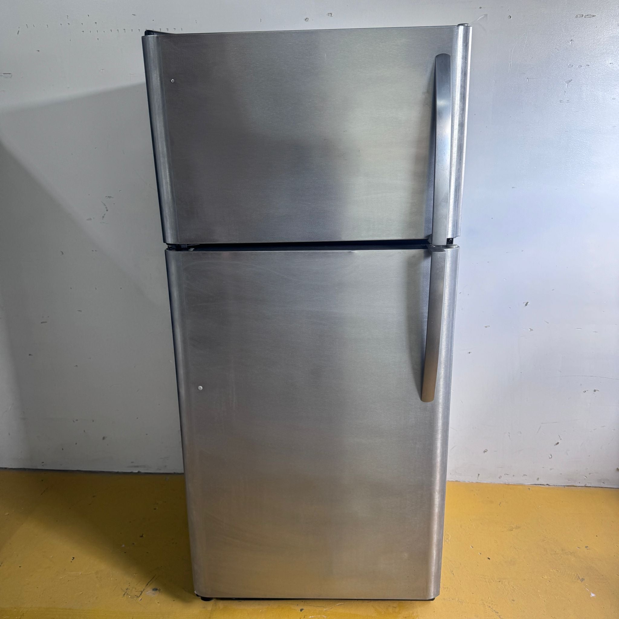 Frigidaire Stainless Steel Top and Bottom Refrigerator Frigidaire Stainless Steel Top and Bottom Refrigerator